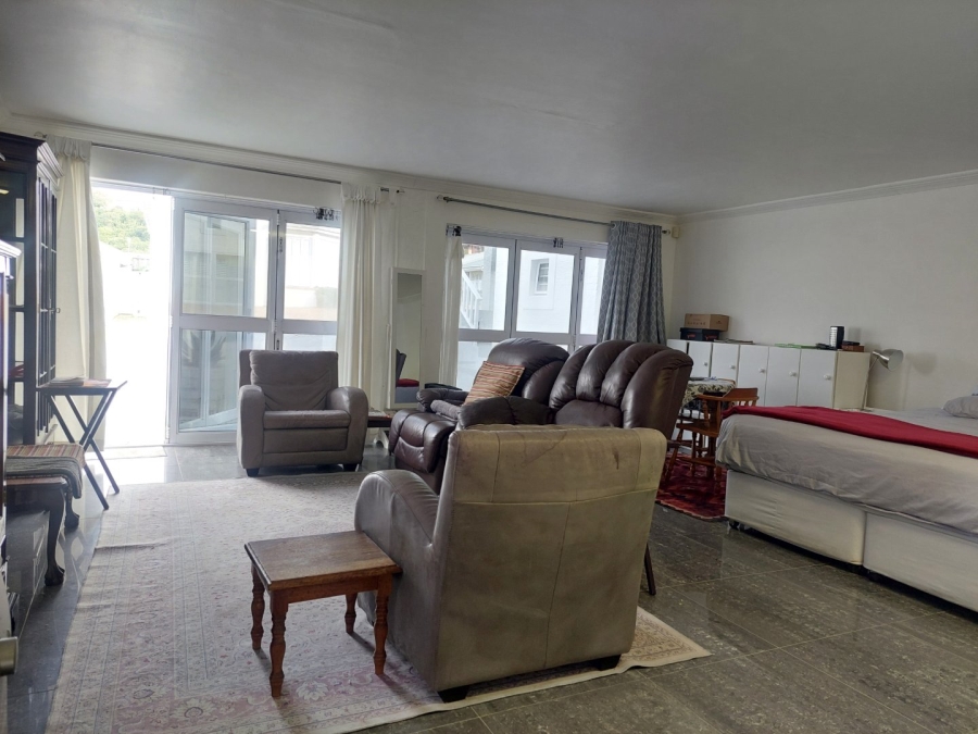 4 Bedroom Property for Sale in Stilbaai Wes Western Cape